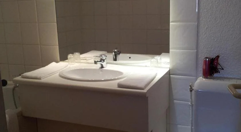 Hotel du Pot dEtain