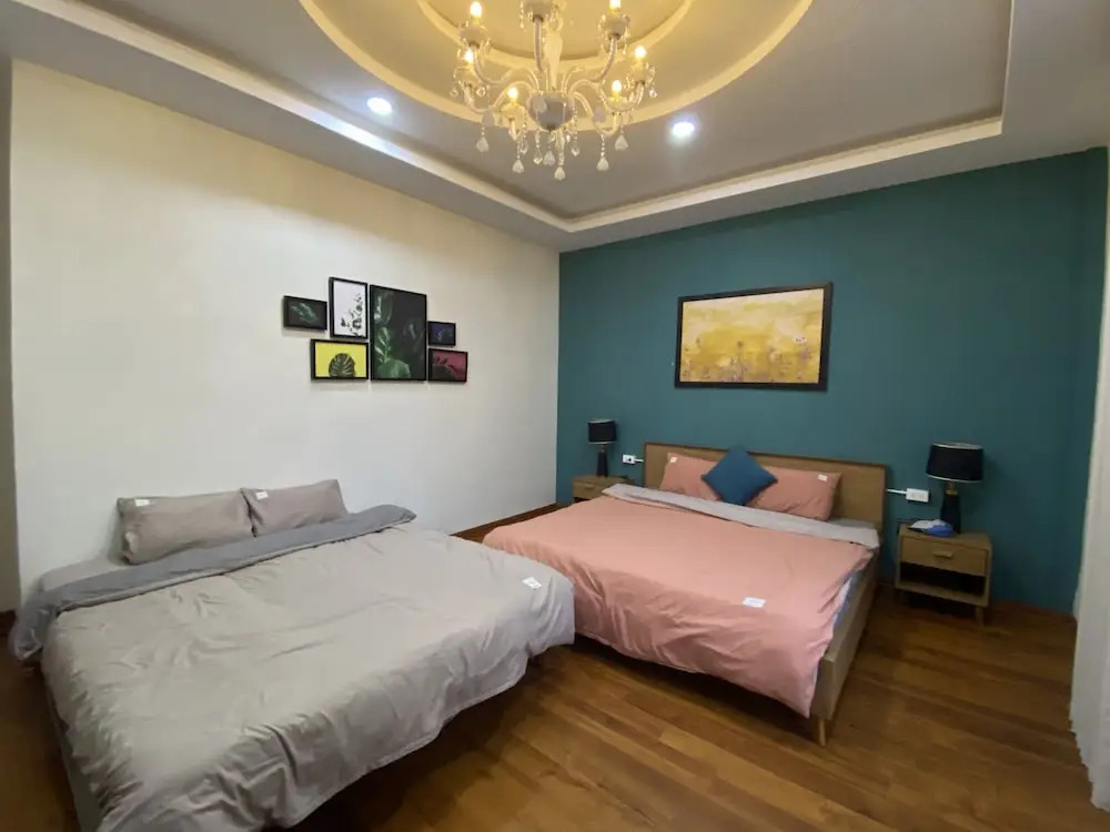 Golden Hills Villa