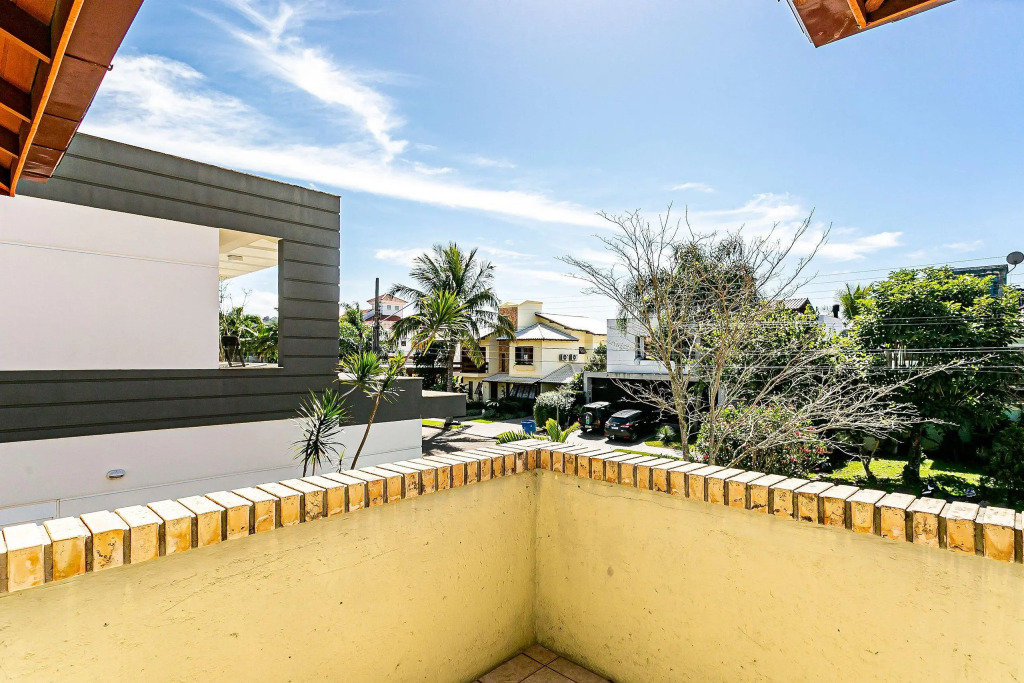 Casa Sofisticada Para Famílias Em Jurerê Rcu105