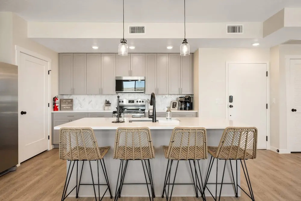 Hummingbird Retreat 2 Bedroom Condo