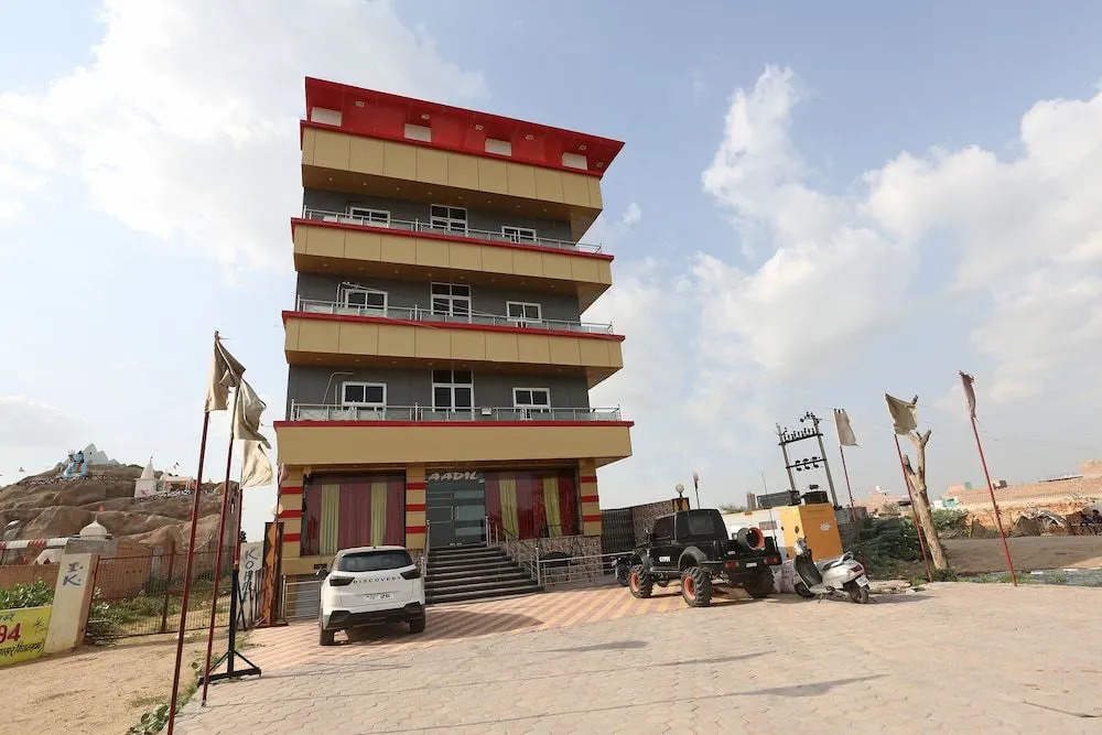 OYO 19696 Hotel Rbk Palace And Restaurant