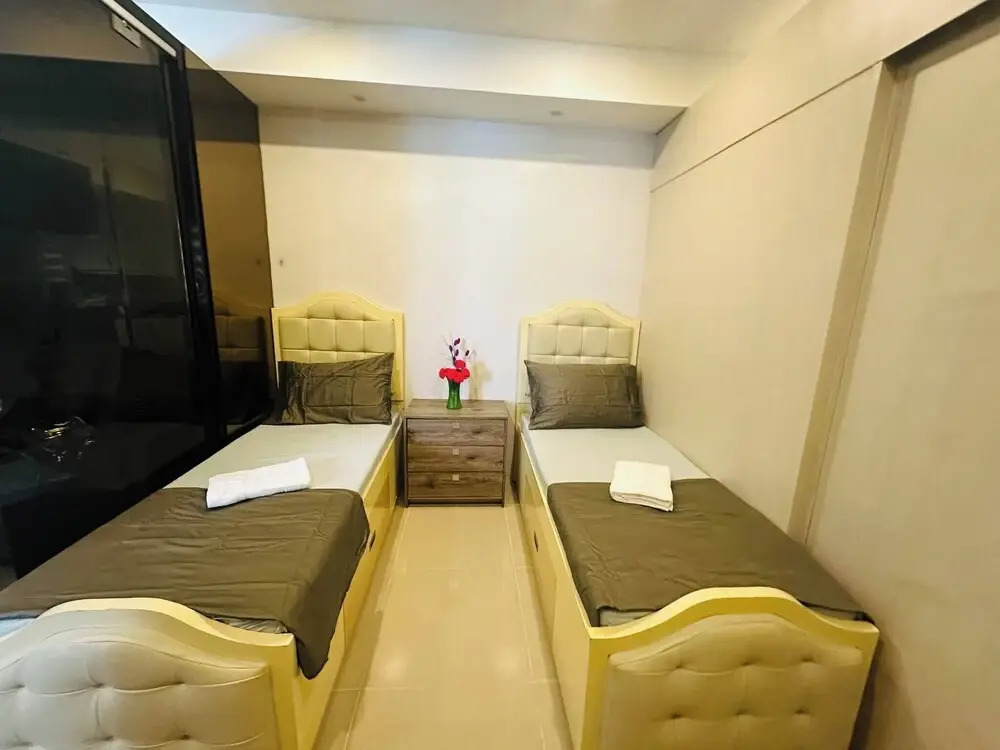 Quaint 2BR Connected Apartment in Pasay City - Perfect for Families Front of MOA