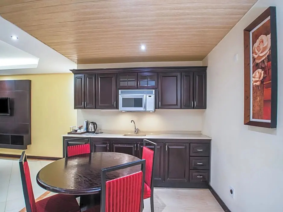 ITLALA ALSHARQ FOR SERVICED APARTMENTs