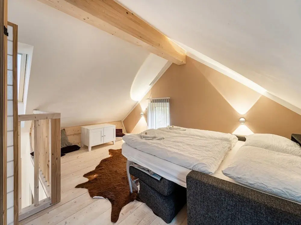 Large Apartment in Sankt Georgen With Balcony