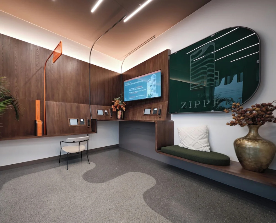 The Zipper Hotel und Apartments