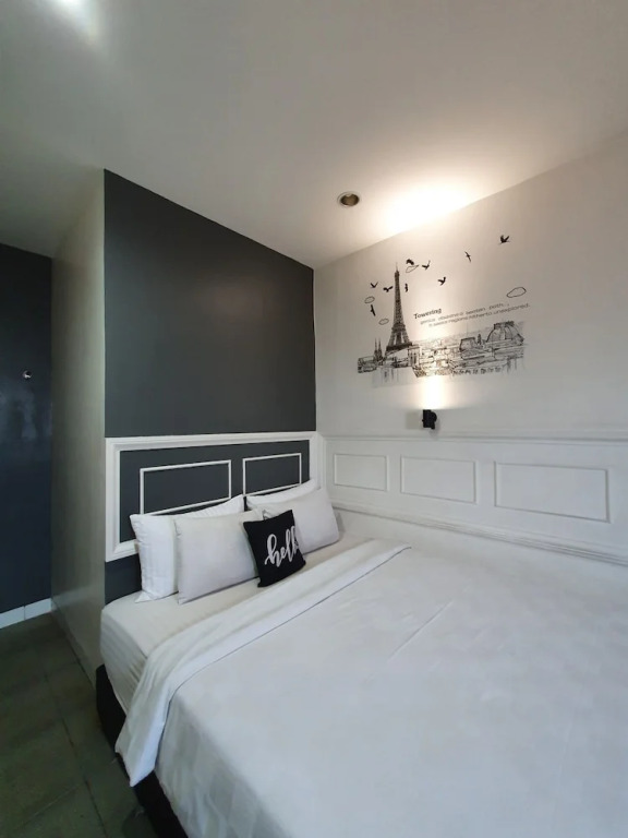 Wow! Hotel 38