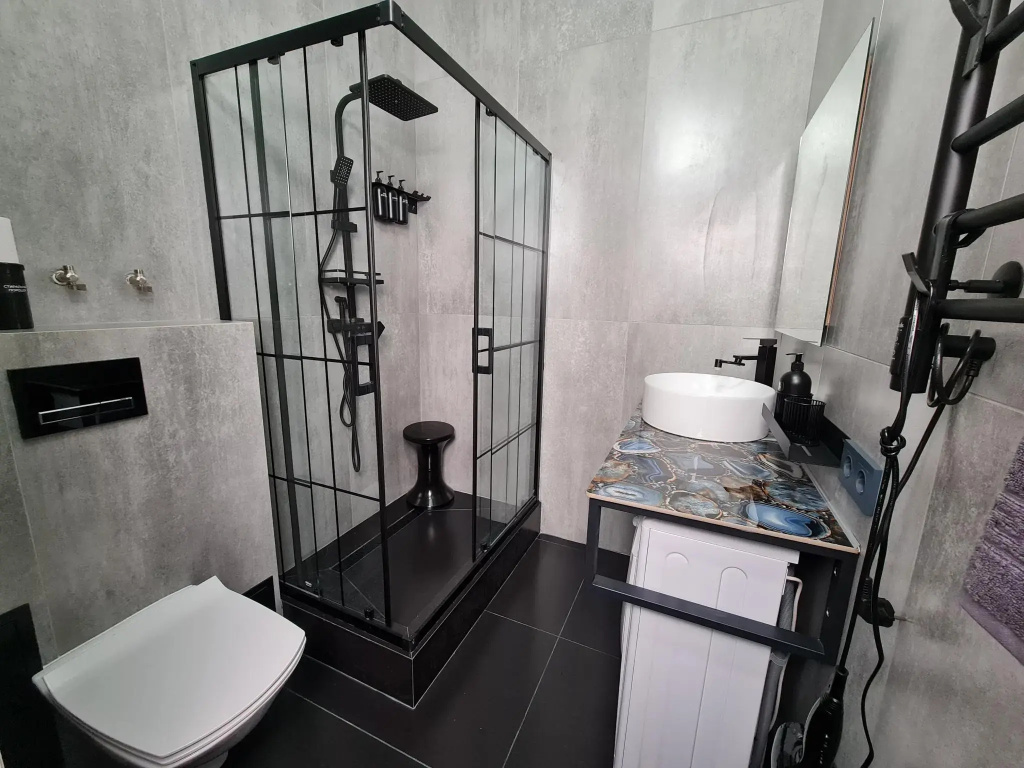 Апартаменты ROOMY APARTS на улице Овражная