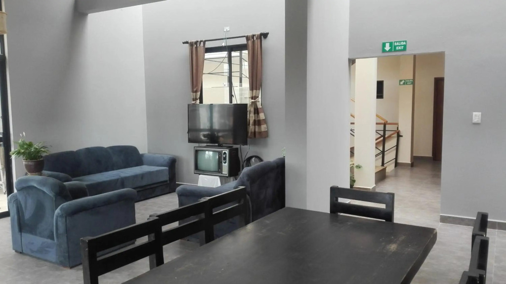 Piedra Blanca Backpackers Hostel