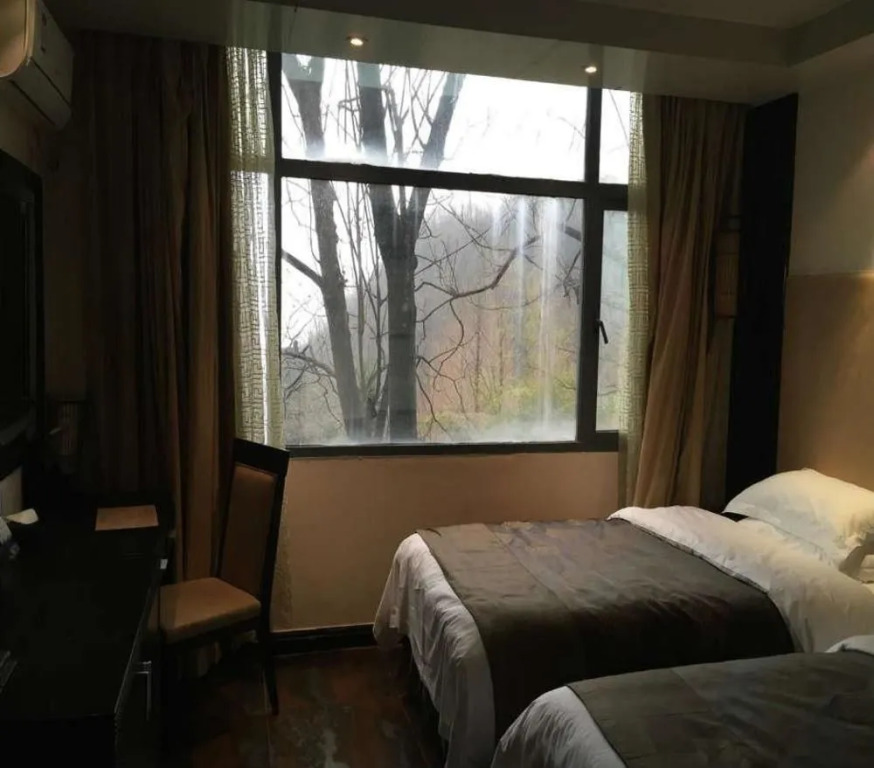 Wudangshan Nanyan Lodge