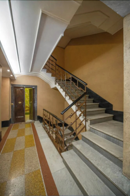 Colorful 3 bed Flat in Trendy San Giovanni!
