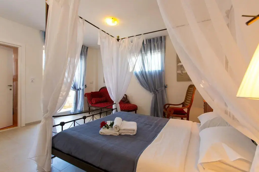 Villa Victoria - A Private Family Gem