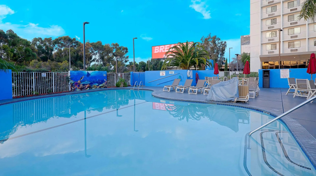 Suites Los Angeles CA Los Angeles LAX