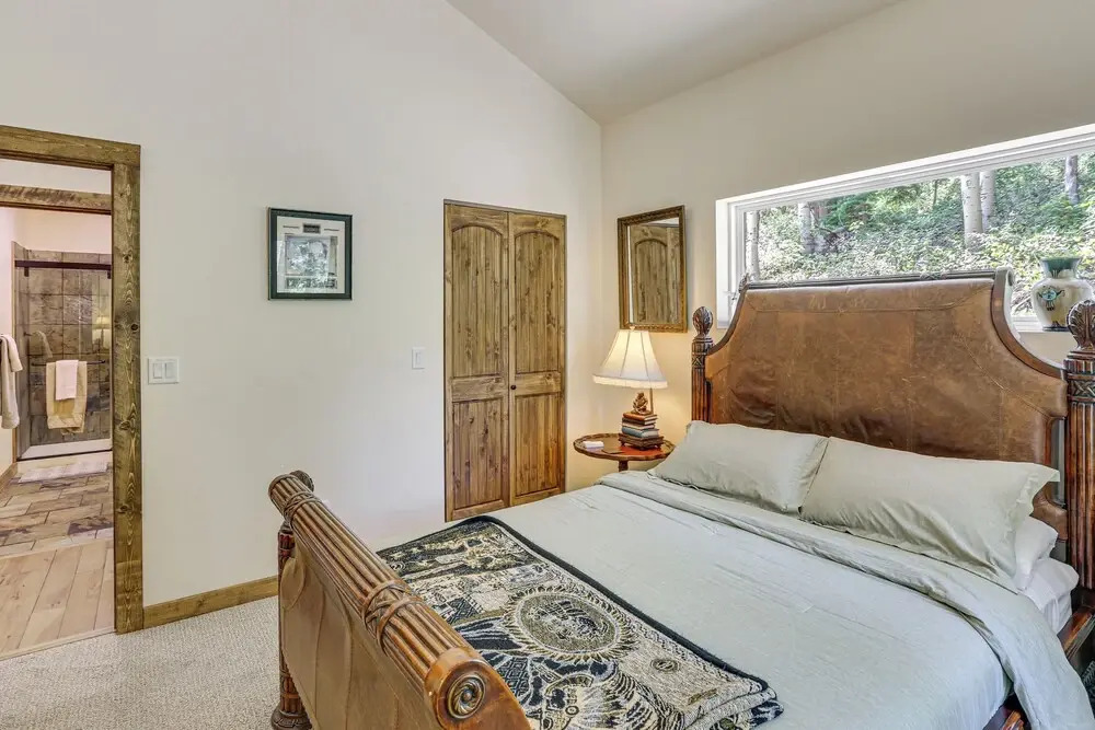 Private Hot Tub & Mountain Views: Duplex in Salida