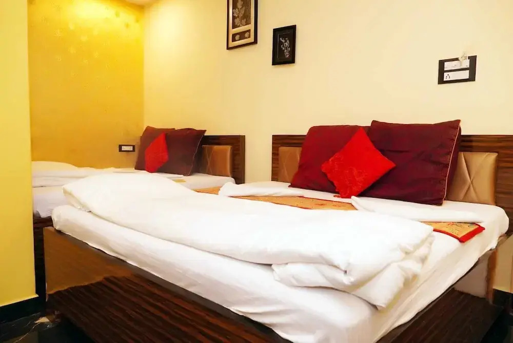 Hotel Golden Plaza