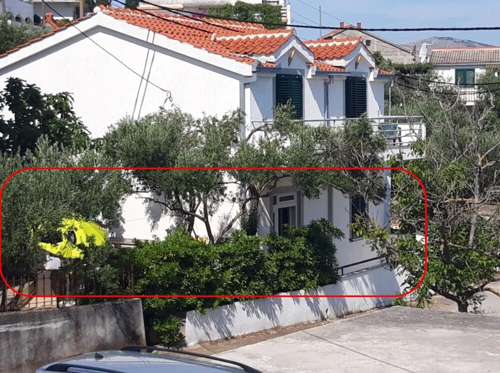 B - apt With Patio & sea View, Close to the Beach