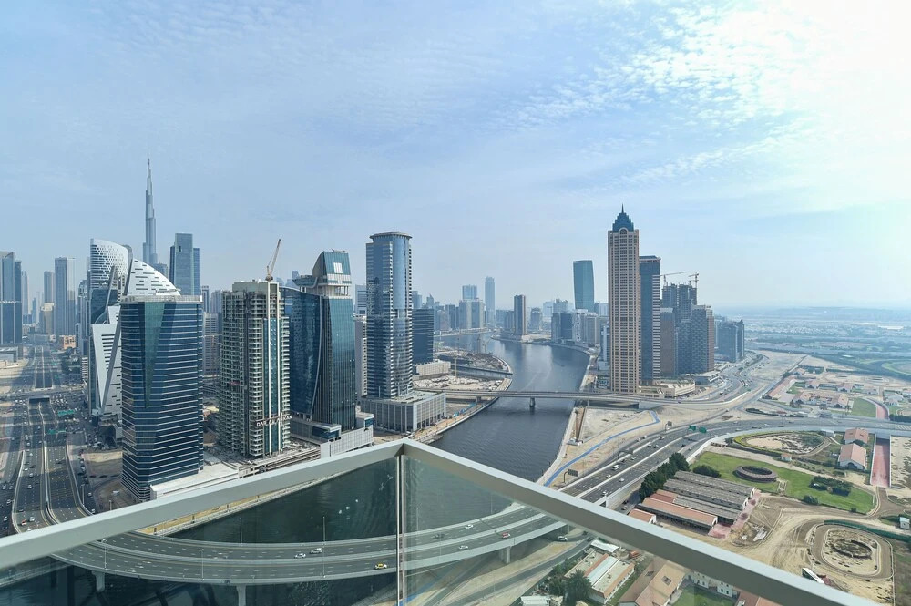 Dubai Canal View 1 BR Premium Apartment - AMN