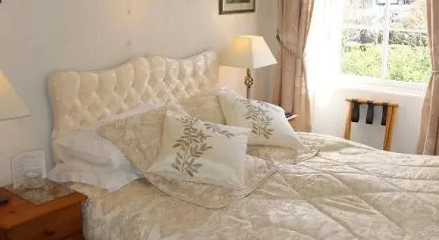 Roseneath Guest House