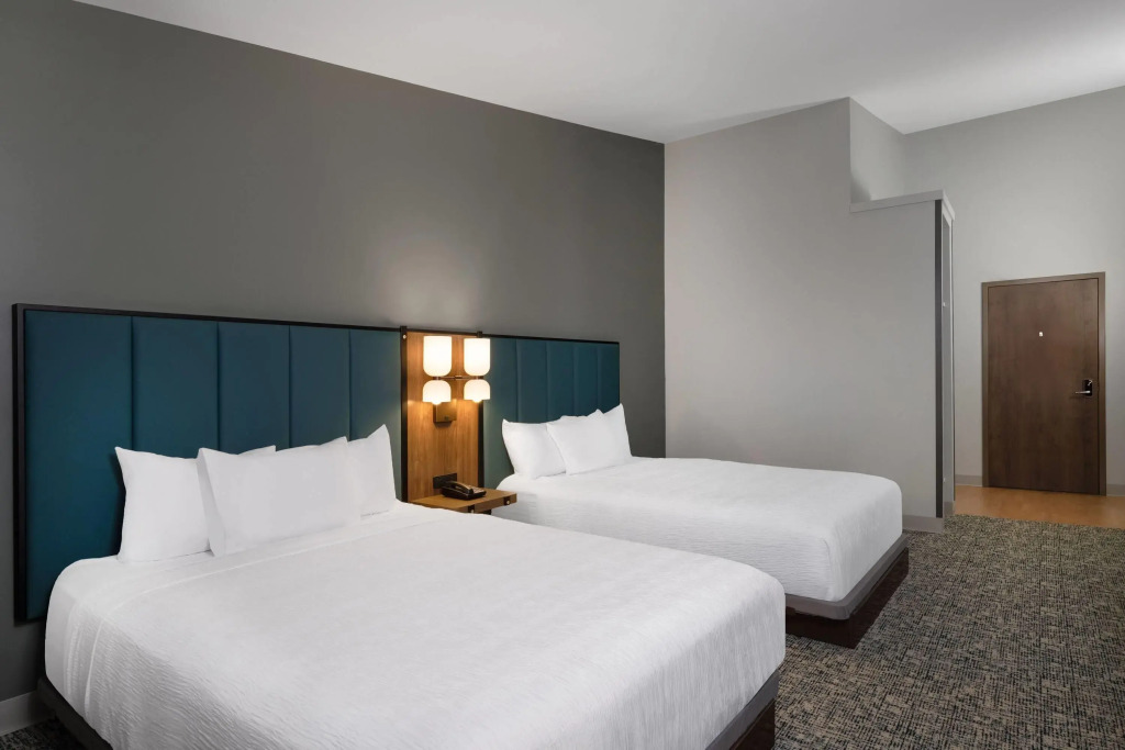 Wingate by Wyndham Geneva at SPIRE Academy