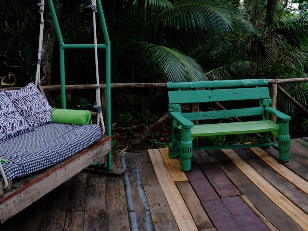 Jane Chalet Resort