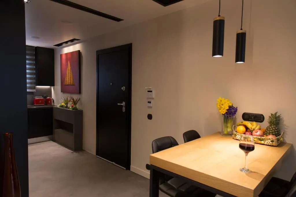 Brand New 2018 Luxury Apartment 10' Minutes Walk From Acropolis And 6 From Metro