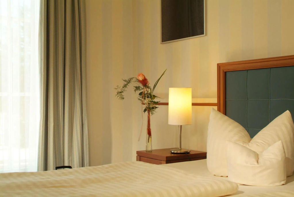 Welcome Hotel Meschede Hennesee
