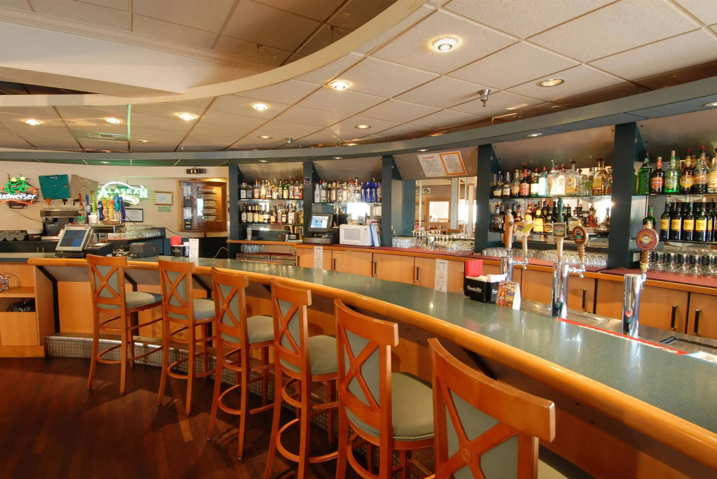 The Landing Hotel