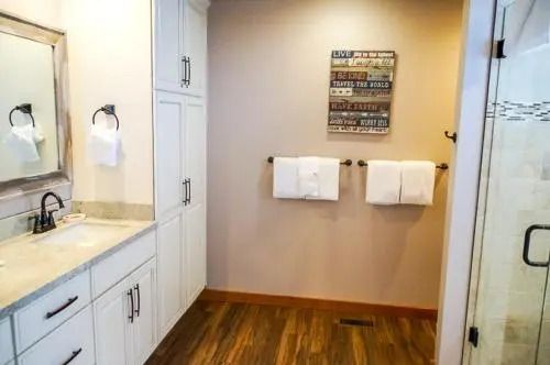 Ski Run Villas Retreat Listing #416