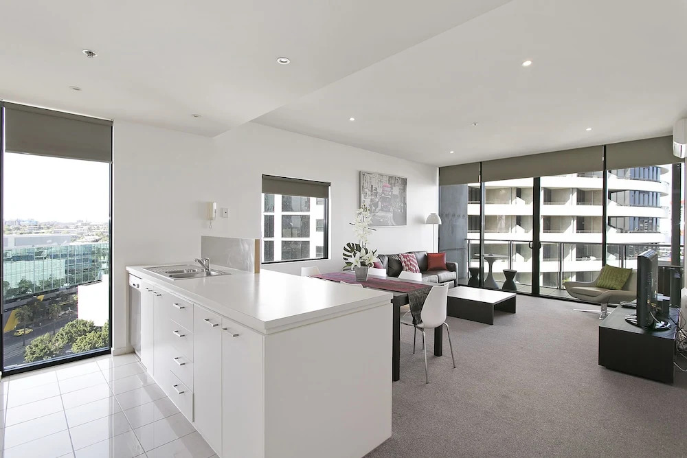 Docklands Private Collection - City Harbour Apartments