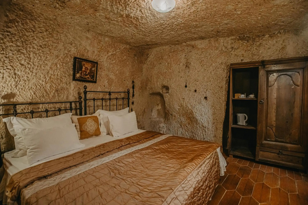 Melekler Evi Cave Hotel