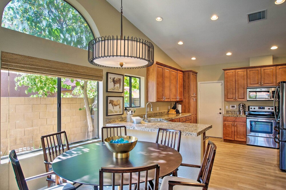 4 Mi to TPC Scottsdale: Family Home w/ Hot Tub!