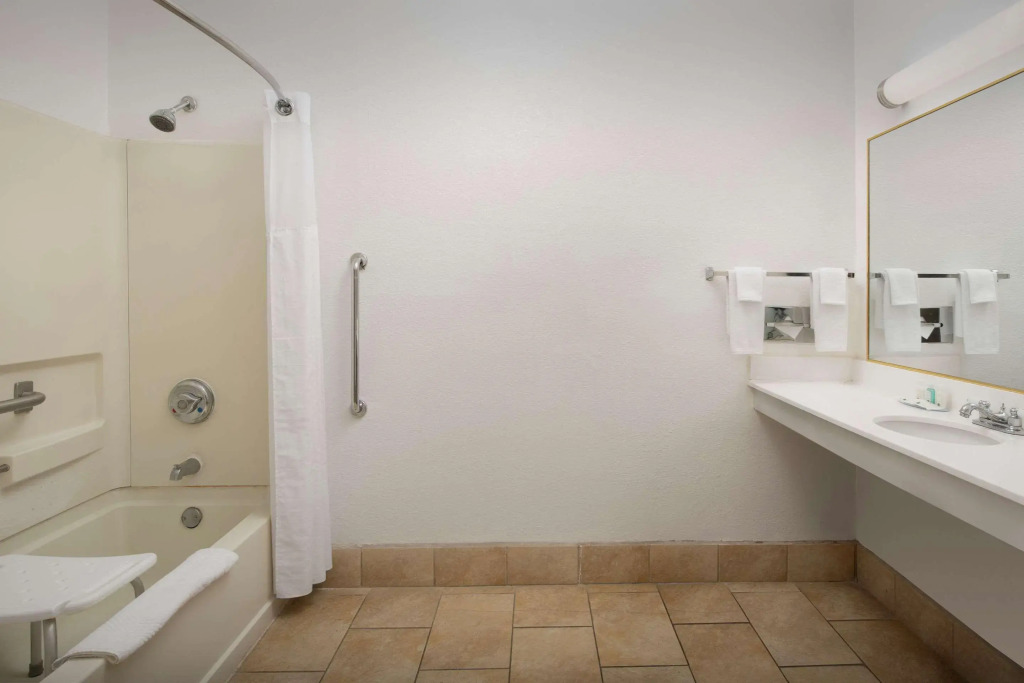 Quality Inn & Suites Gallup I-40 Exit 20