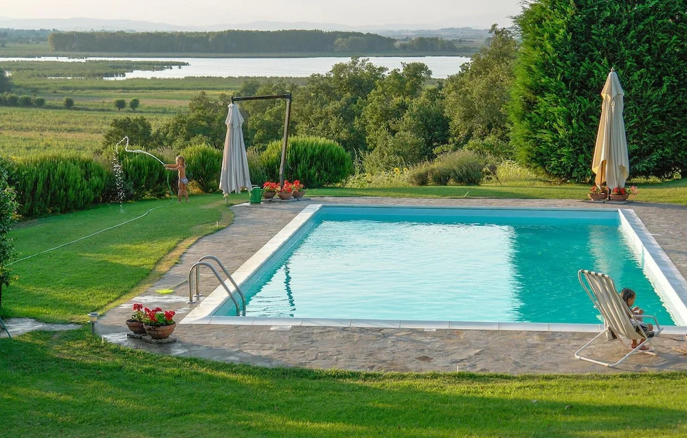 Awesome Home in Castiglione Del Lago With 7 Bedrooms, Outdoor Swimming Pool and Wifi