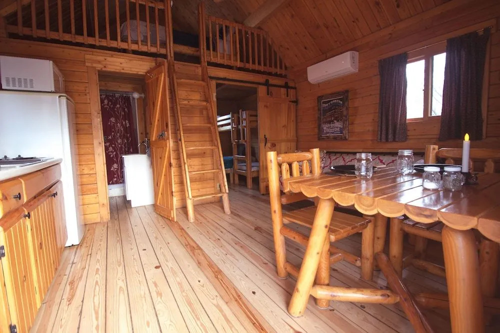 Katies Cozy Cabins
