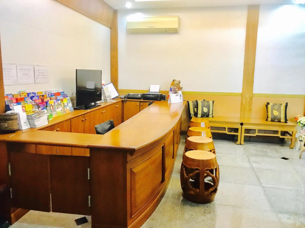 Ban Patong Residence