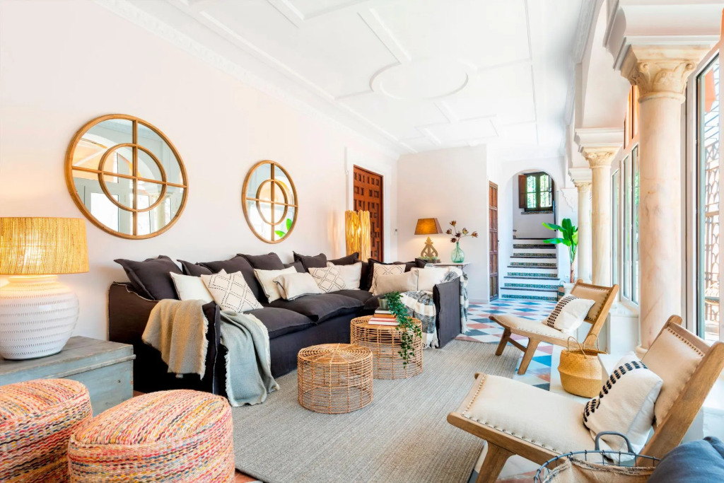 Luxury 3BD duplex with panoramic views to old town. San Isidoro Terrace