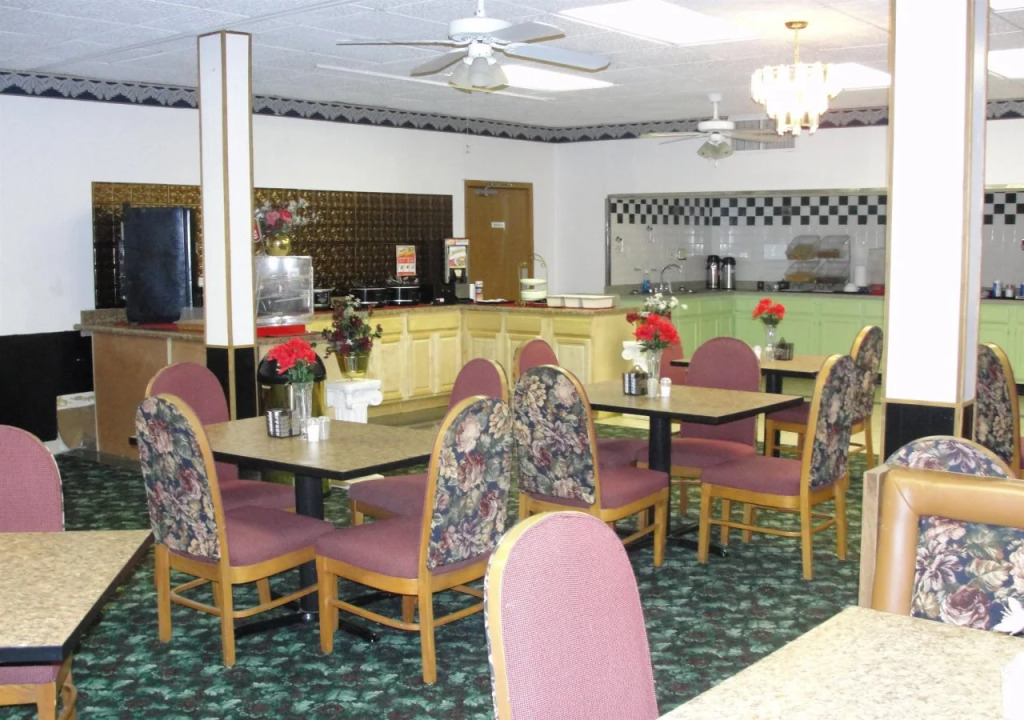Royal Inn
