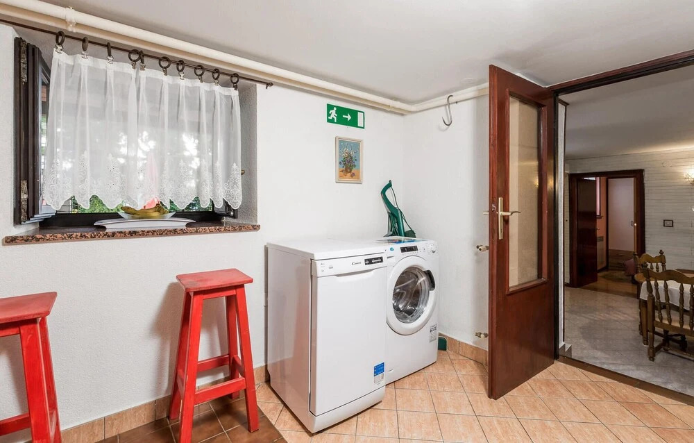 Awesome Apartment in Opatija With Wifi and 1 Bedrooms