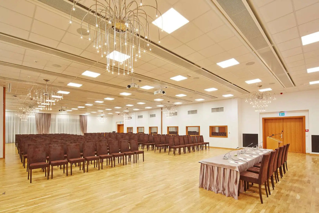 Rogner Hotel Tirana