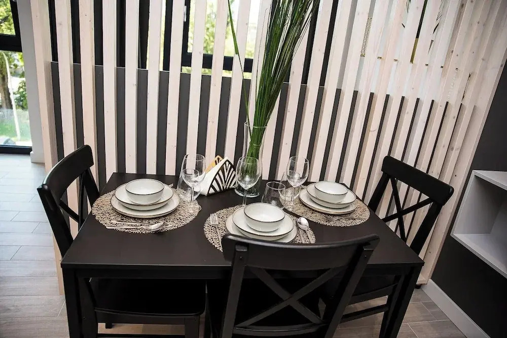 EASY RENT Apartments -BUSINESS CENTER 41