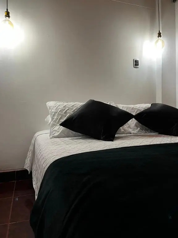 Hermoso apartamento con terraza vía TERMALES