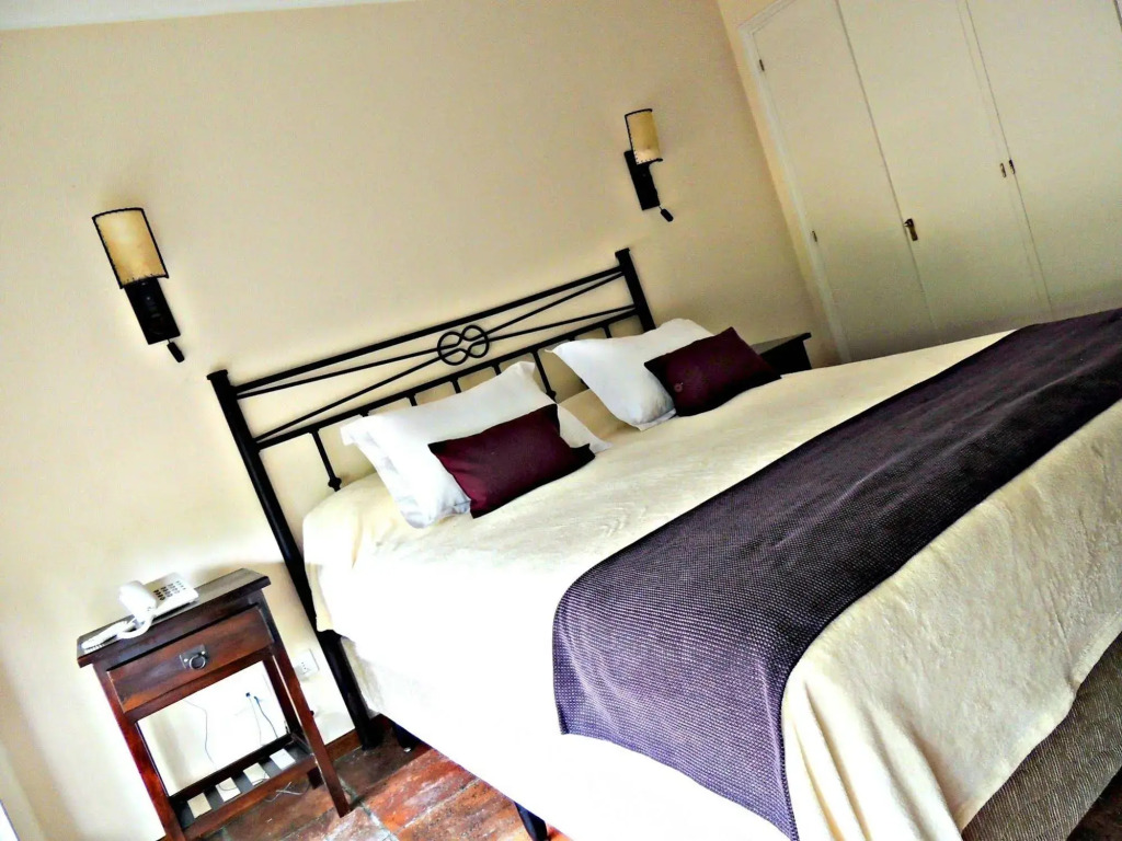 Petit Chateau Hotel Boutique