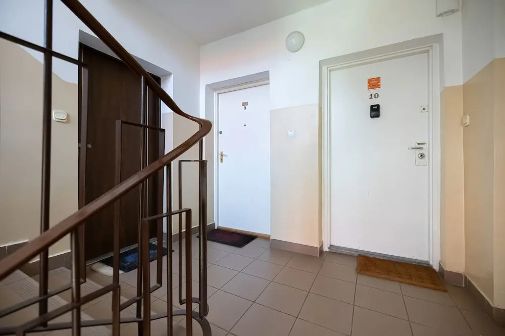 Sklodowskiej-curie Apartments by Renters