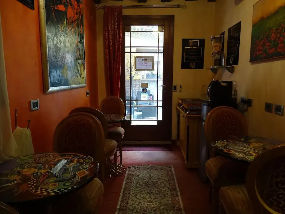 Venice Dose Suite