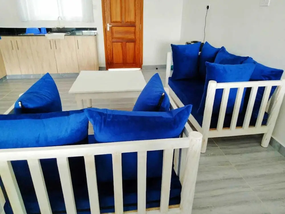 Lux Suites Siloam Apartments Shanzu
