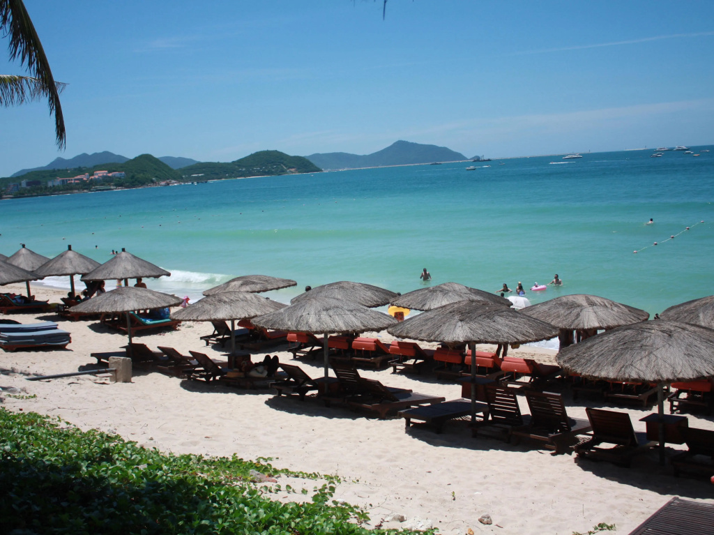Отель Sanya Baohong