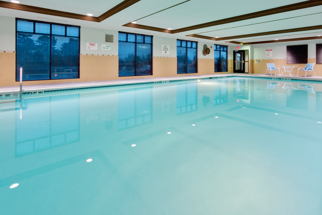 Holiday Inn Express Hotel & Suites Warminster-Horsham by IHG