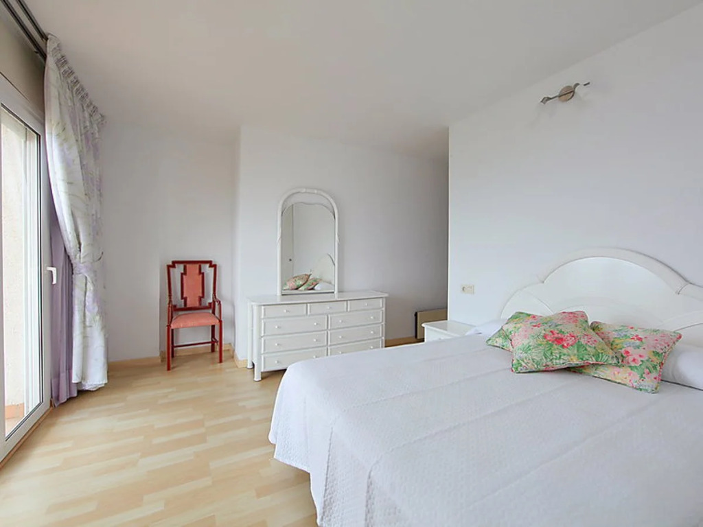 Chalet in Blanes Near the Beach & Pool