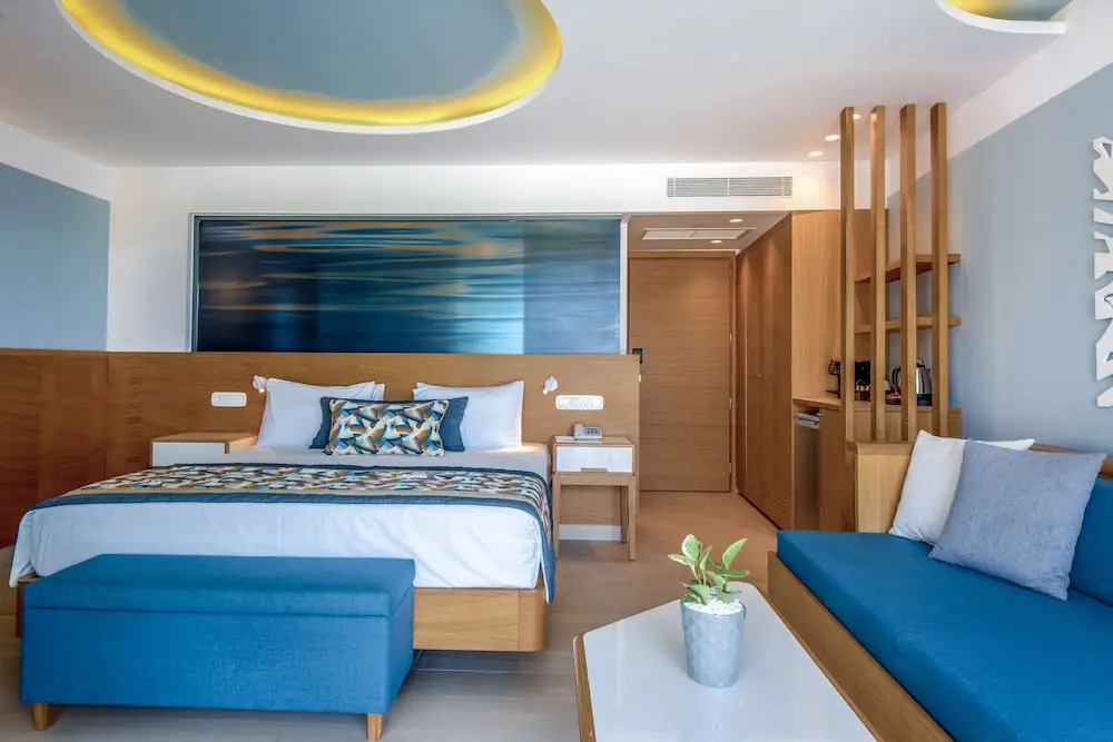 Lyttos Mare Adults Friendly 12plus