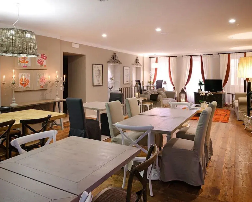 Locanda In Borgo Garnì & Wellness