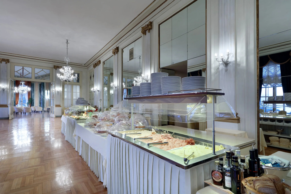 Eurostars Hotel Excelsior